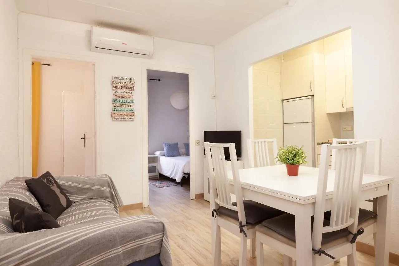 Barnapartments Monumental Barcelone 0*,